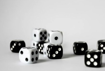 kỳ vọng toán học poker